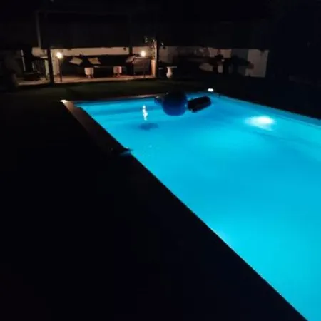De Charme Avec Piscine